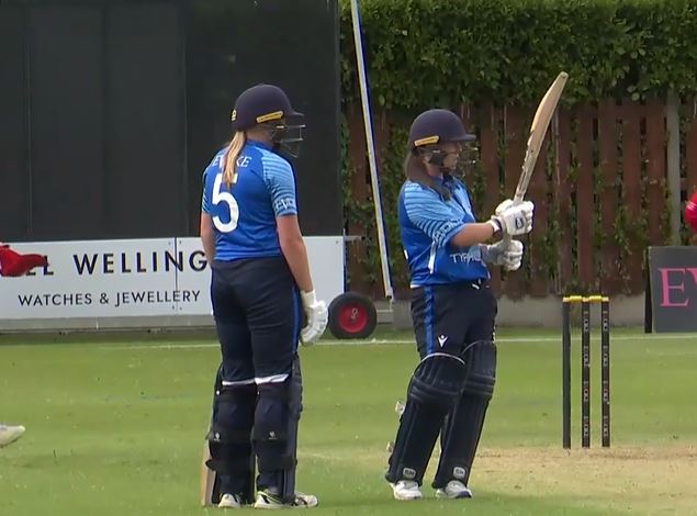 Laura Delany's 60* off 47 | Match 8