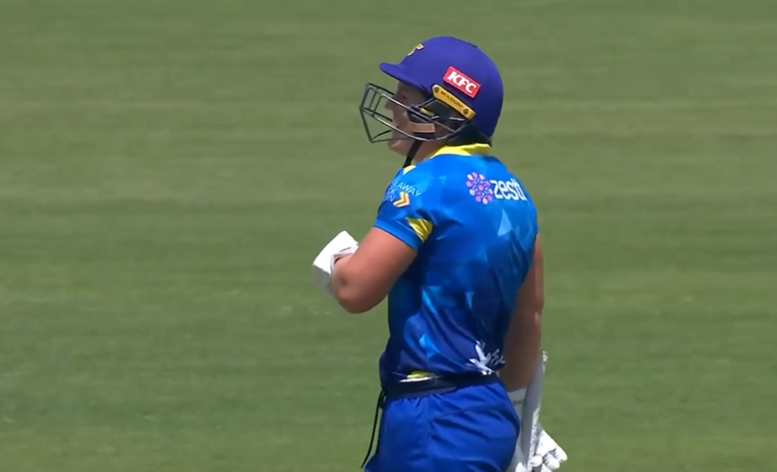 Laura Harris's 52 off 17 | Match 3