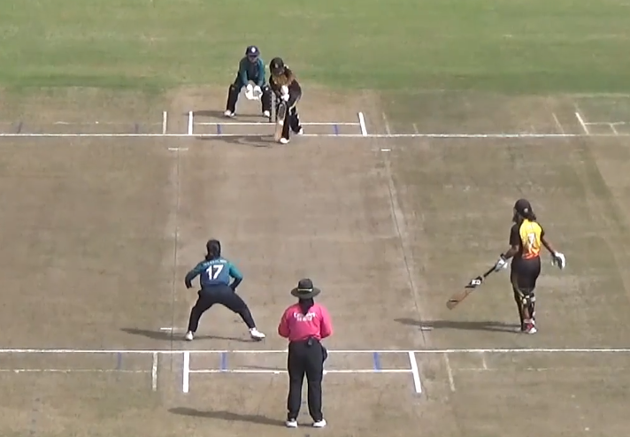 Suleeporn Laomi's 3 for 14 | Match 5