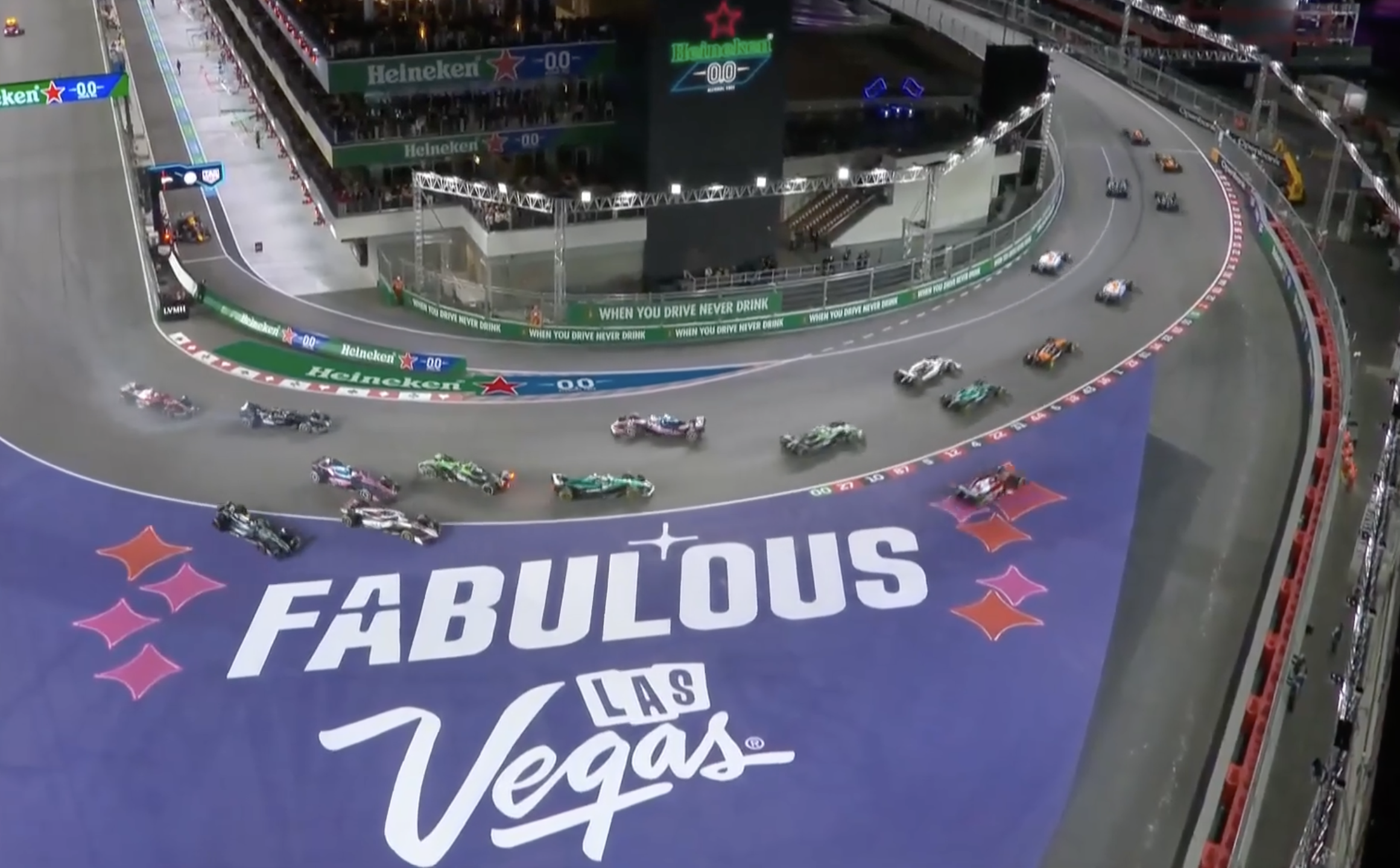 LIGHTS OUT & MAYHEM IMMEDIATELY! Max claims early lead