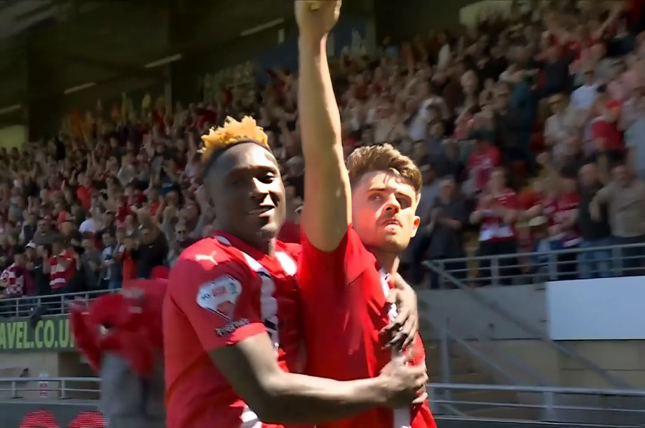 Leyton Orient 2-2 Stockport County | 1st Leg | Semi-final 