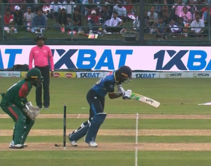 Unlucky! Liyanage knocked the bails off with his left leg