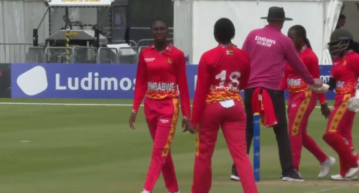 Kelis Ndhlovu's 3 for 50 | 1st ODI