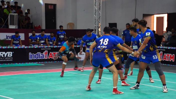 Dehradun Dynamos 36-34 Indore Invincibles | Match 15