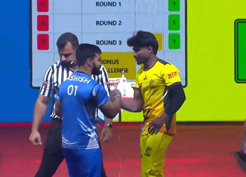 Mumbai Muscle vs Kiraak Hyderabad | Ashish Mehta vs Naveen MV (60 kg) | Hindi Highlights
