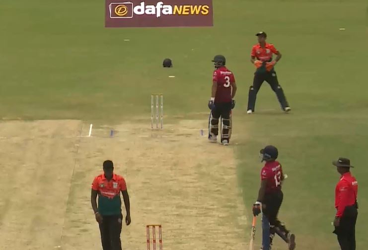 Smashers beat Royals by 7 wickets 
