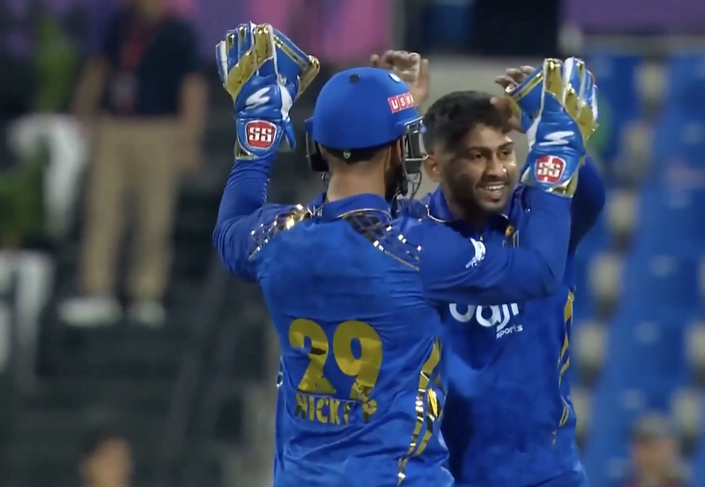 MI Emirates beat Abu Dhabi Knight Riders by 7 wickets | Match 11 