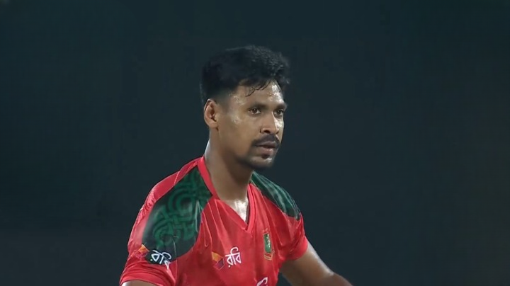 Mustafizur Rahman's 3 for 21 | 2nd T20I