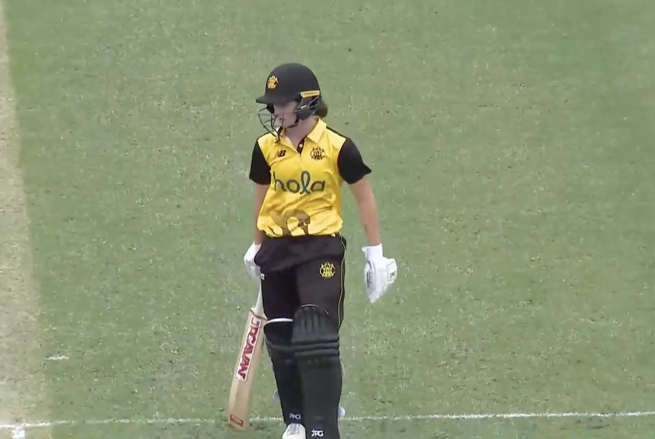 Maddy Darke's 73 off 87 | Match 9
