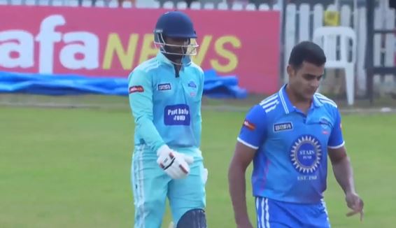 Match 4: Punit Balan Group beat Stars Cricket Club by 11 runs