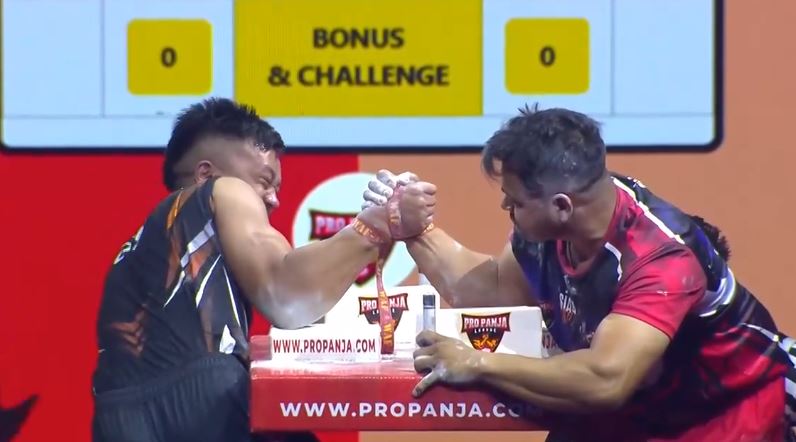 Jaipur Veers vs Rohtak Rowdies | Monoj Debnath vs Vanlallura (70 Kg) | English Highlights