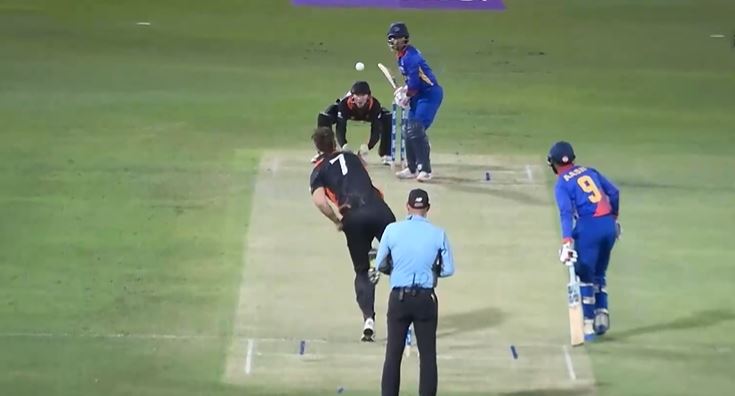 Matt Hammond's 3 for 21 | Match 5