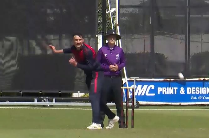 Matthew Humphreys's 3 for 31 | Match 21