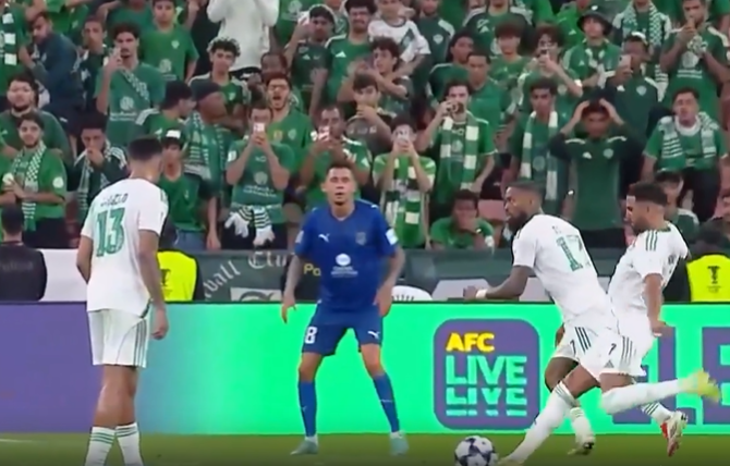 OUT OF NOWHERE! Mahrez Stuns Al Duhail with a clinical finish 