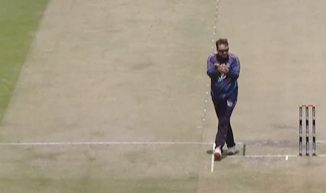 Jan Nicol Loftie-Eaton's 3 for 24 | Match 5