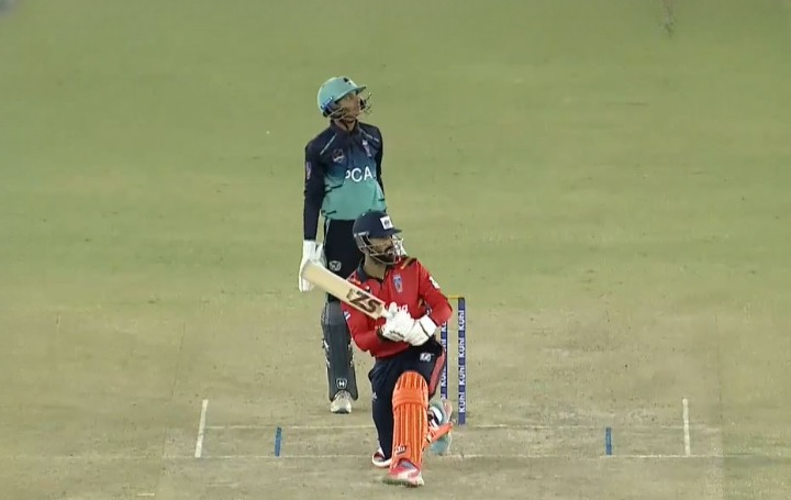 BLV Blasters vs Royal Phantoms: Naman Dhir's 71 off 40 