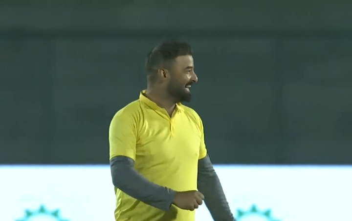 Nadeem Dar's 5 for 7 | Match 1