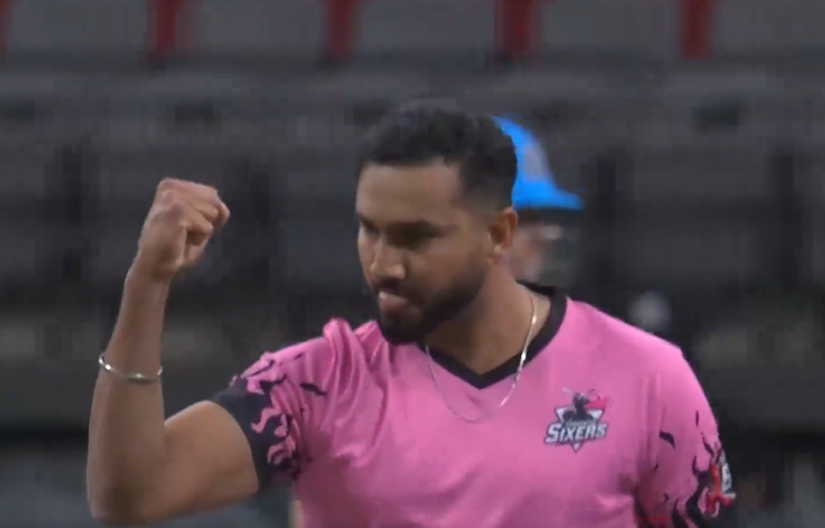 Nawab Singh's 3 for 25 | Match 6
