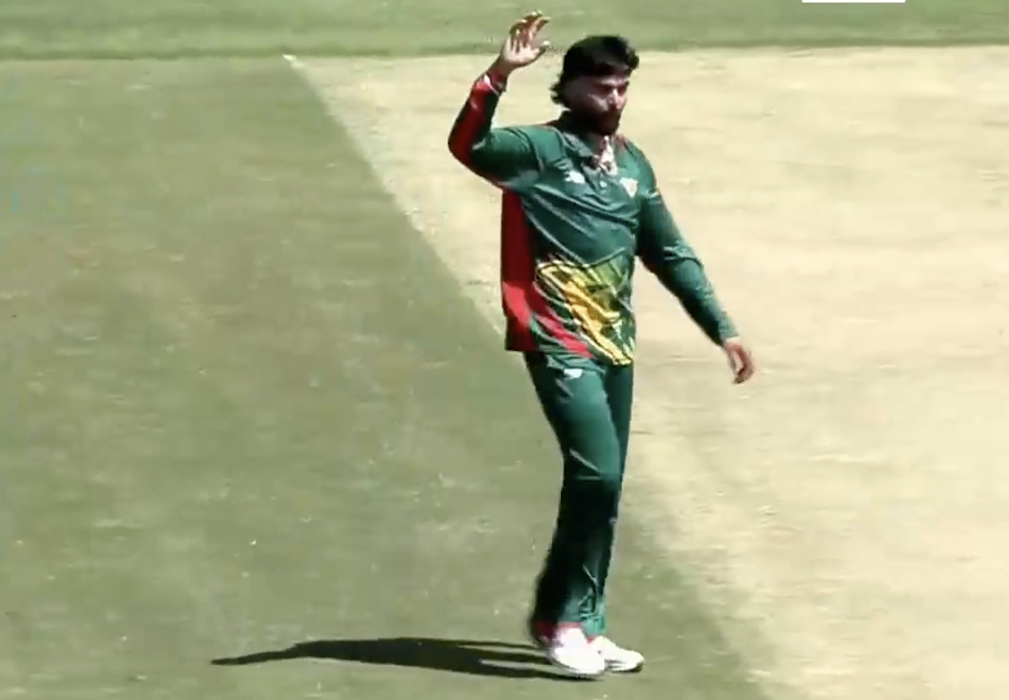 Nikhil Chaudhary's 3 for 66 | Match 8