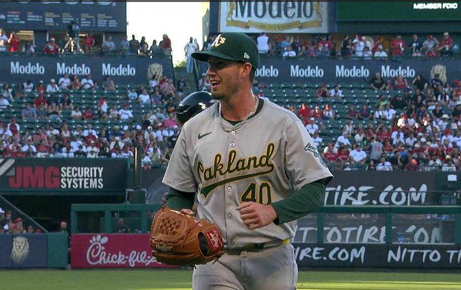 MLB: Los Angeles Angels vs Oakland Athletics - Highlights