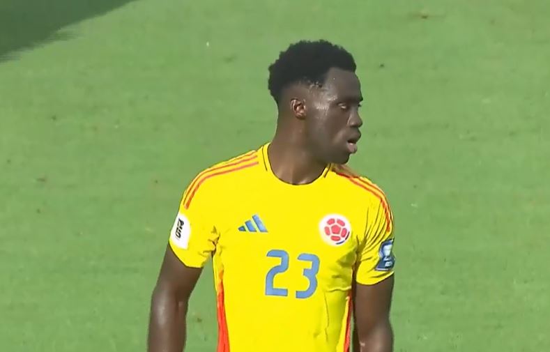 Colombia 0-0 Peru | Round 15