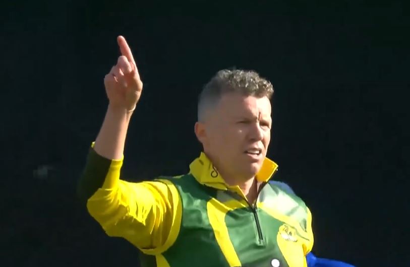 Peter Siddle's 4 for 30 | Match 17