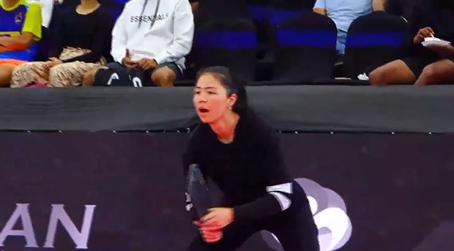 Match 2: Mumbai Chhatrapati Warriors 12-21 Hyderabad Vikings | Women doubles