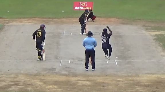 Pranav Sudarshan's 3 for 29 | Match 10