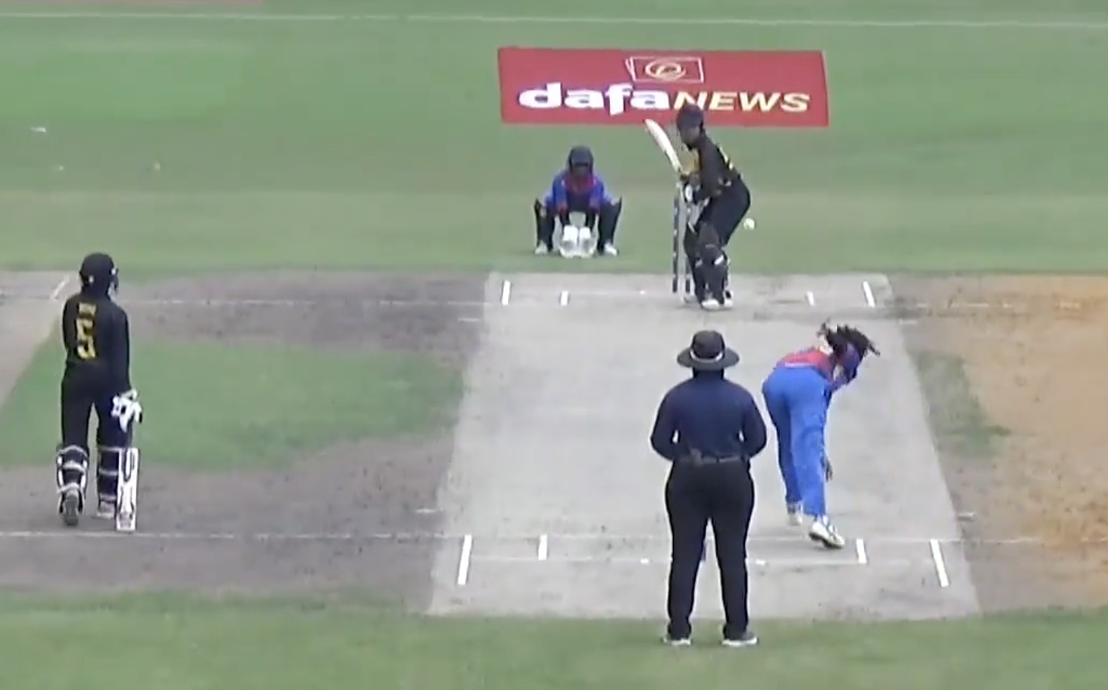 Rajmati Airee's 3 for 15 | 5th T20I