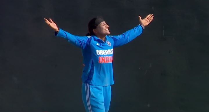 Sneh Rana's 4 for 38 | Final