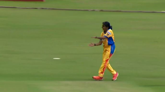 Reethu Gowda's 3 for 17 | Match 2