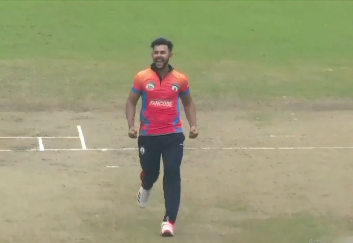 Shivank Vashisht's 3 for 16 | Match 7