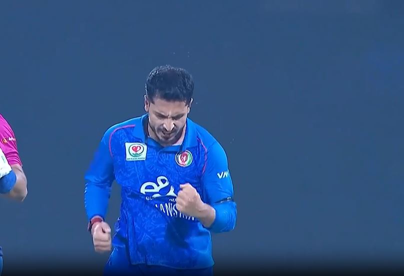 Sharafuddin Ashraf's 3 for 24 | Match 3