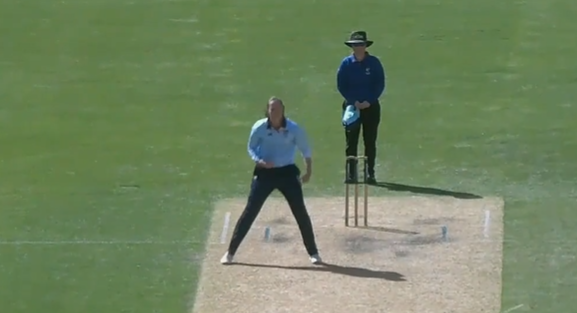 Samantha Bates's 3 for 21 | Match 41