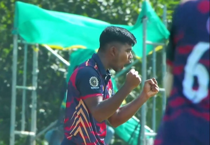 Ahammed Imran's 3 for 40 | Match 25