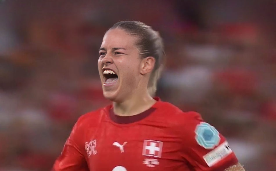 Right Off the Frame! Riesen delivered a deauty | Top moment of the day 1