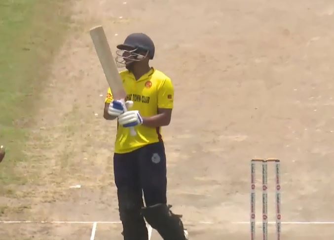 Sumit Kashyap's 112 off 70 | Match 9