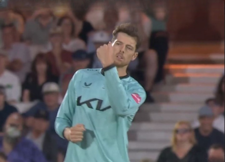 Mitchell Santner's 3 for 25 | Match 67