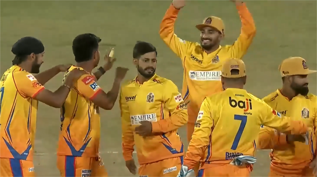 Sudurpaschim Royals beat Biratnagar Kings by 77 runs | Qualifier 1