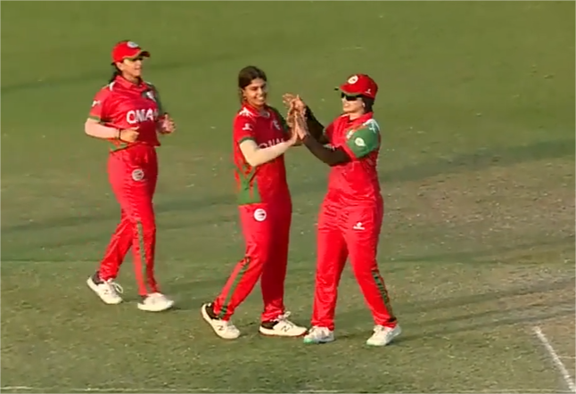 Amanda Dcosta's 3 for 4 | Match 5