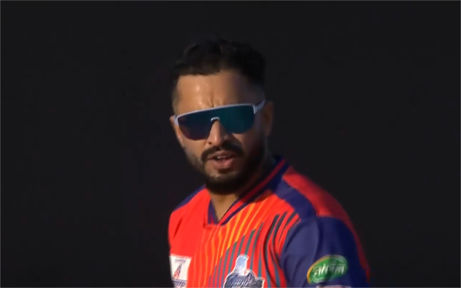 Mohammad Nawaz's 3 for 21 | Match 3