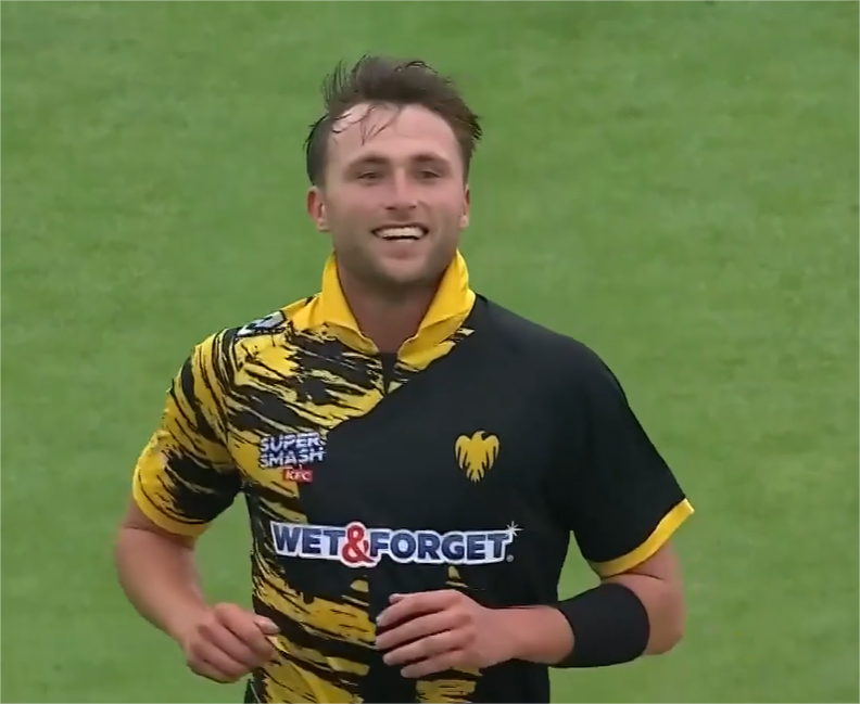 James Hartshorn's 3 for 17 | Match 20