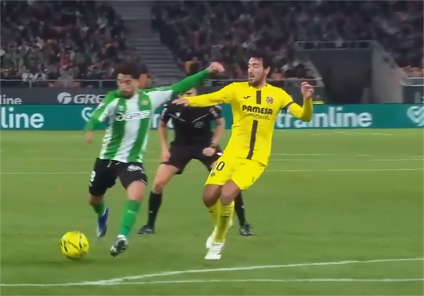 Pablo Fornals buries a long-range beauty to seal the win