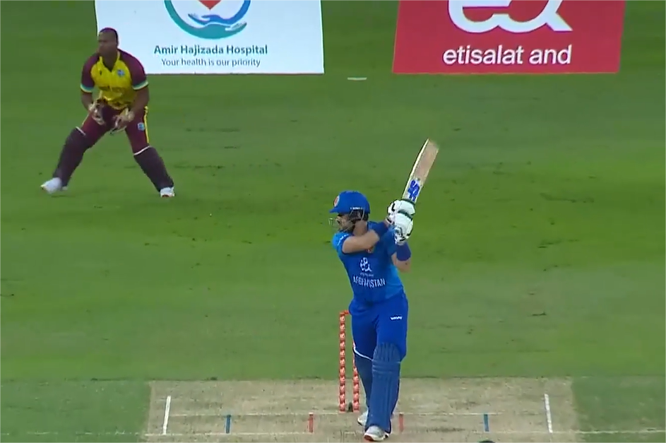 444! Darwish Rasooli picks apart Ramon Simmonds 