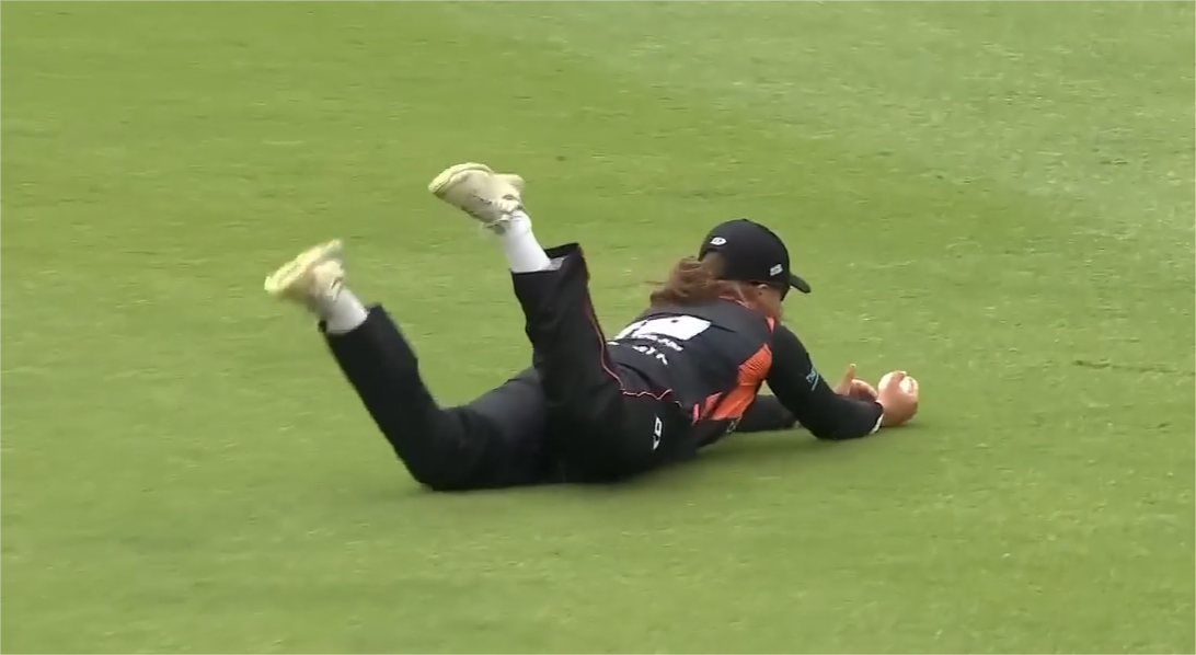 BRILLIANT! Tash Wakelin grabs a stunner