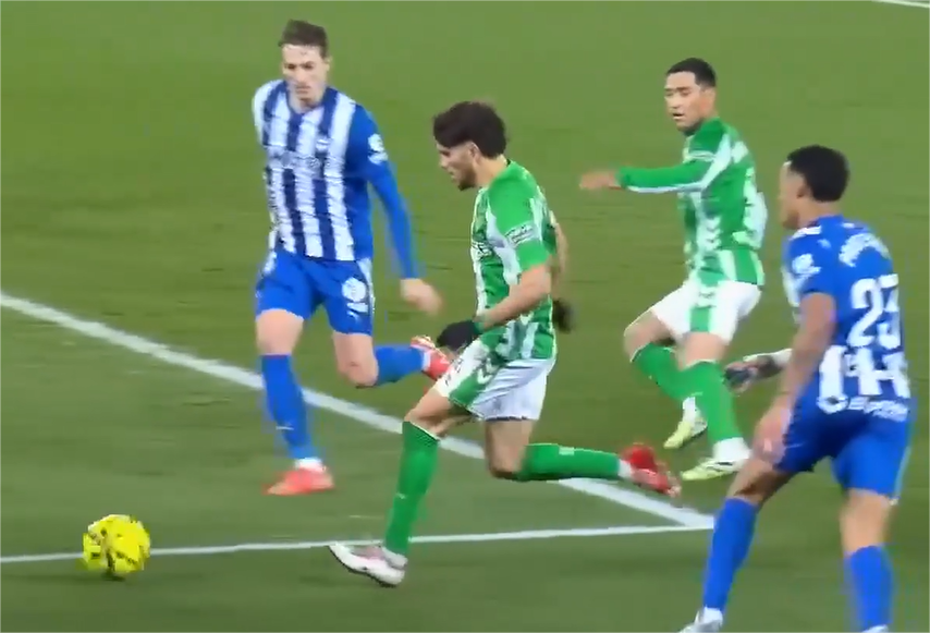 Ez Abde dances past defenders to score from a tight angle