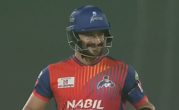 Sahibzada Farhan's 65 off 46 | Match 10