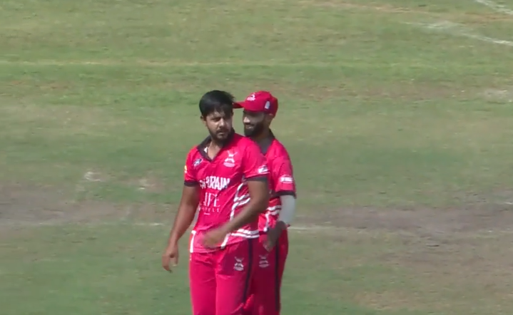 Ali Dawood's 4 for 19 | Final