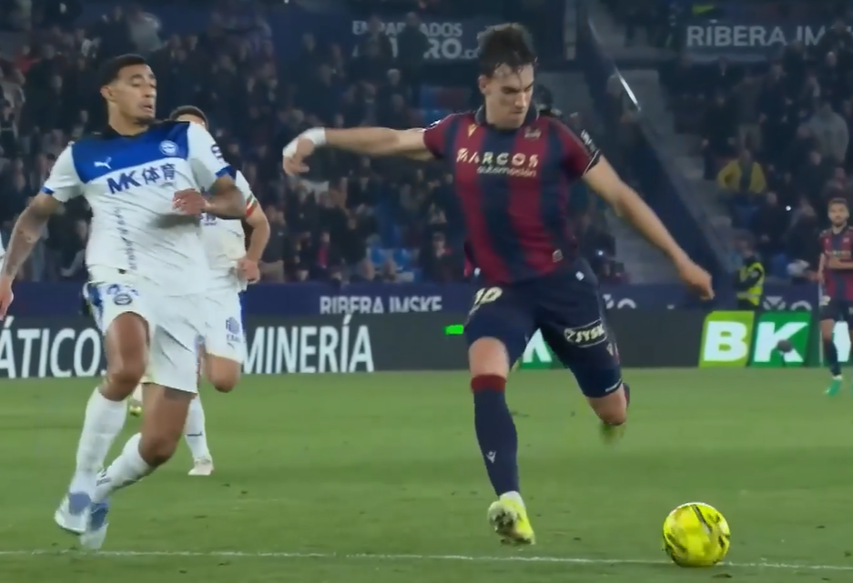 Carlos Espi slots home a composed strike to seal the win