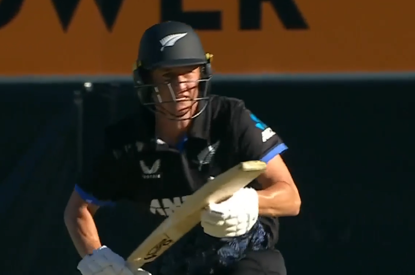 MILESTONE ALERT! Devine reaches her 22nd T20I fifty in style